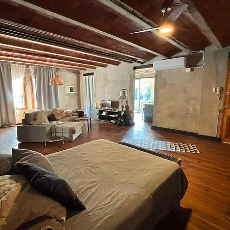 Apartamento Sleep & Artistico Loft Sant Daniel